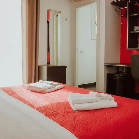 格拉齐亚旅馆 4*